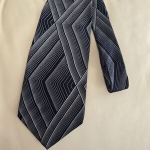Alexander Julian Colours Geometric Striped Silk Necktie Tie